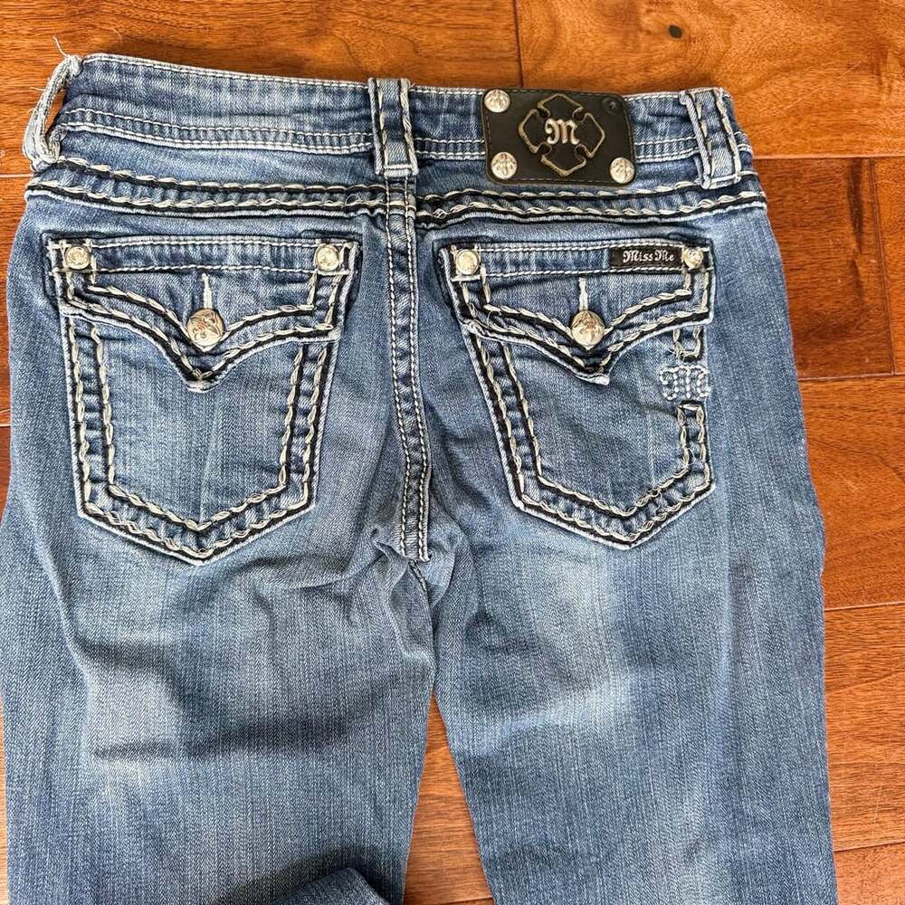 Miss Me Women’s Signature Bootcut Jeans – Size 27
